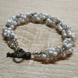 Vintage Costume Jewelry Beaded Twist White Bracelet #17